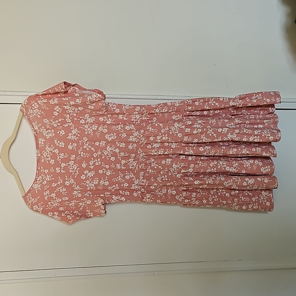 Floral dress, pink with white flowers, size L. No boundaries - Picture 5 of 5